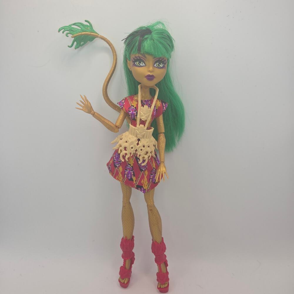 Monster High Ghouls' Getaway Jinafire Long Doll With Original Dress Shoes Tail